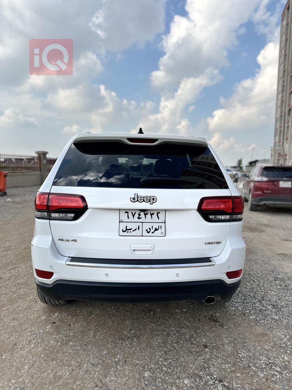 جیپ گراند شیرۆکی